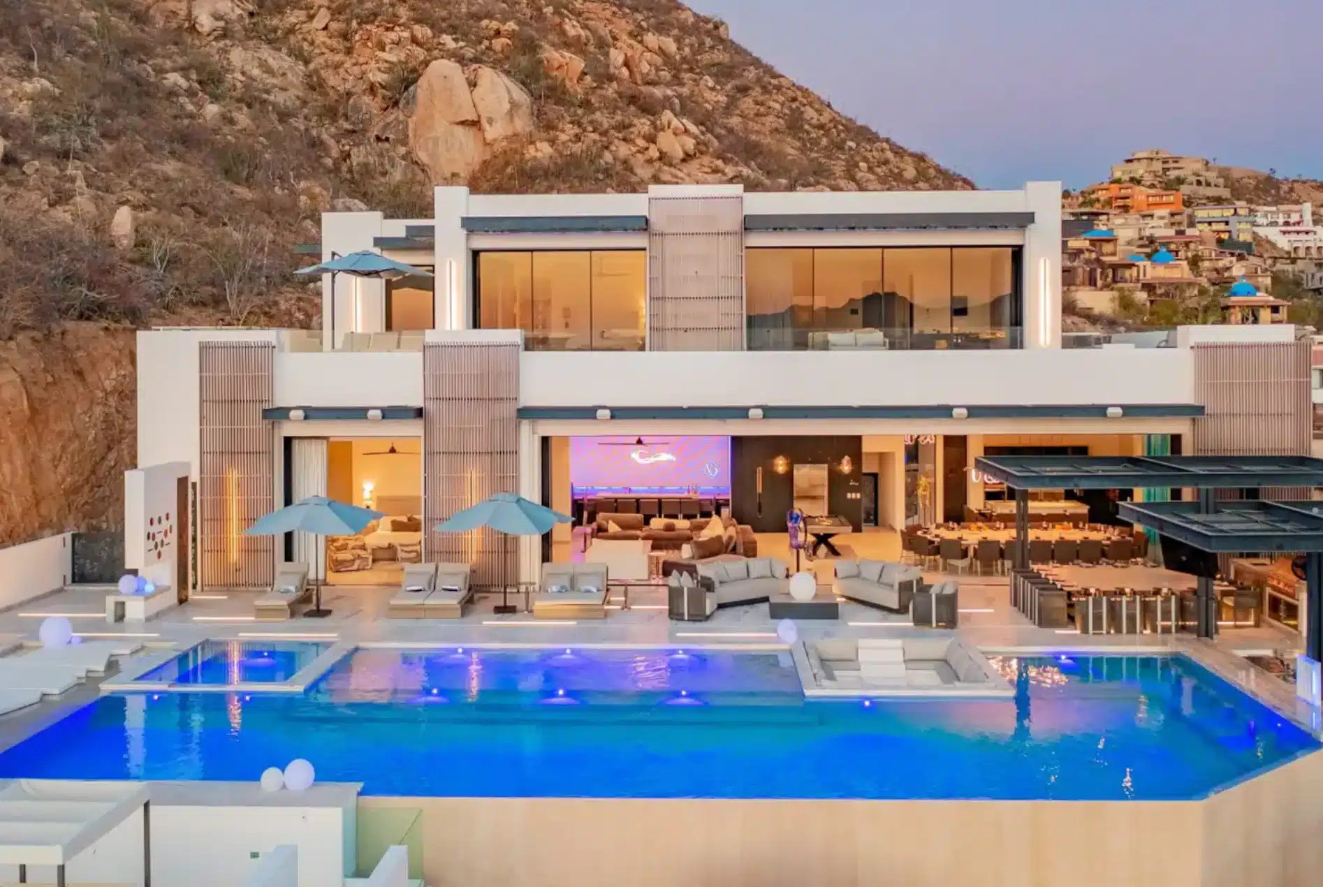 Cabo pool party